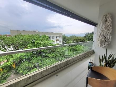 Apartamento en venta en El Ingenio, Cali · foto 2 de 13