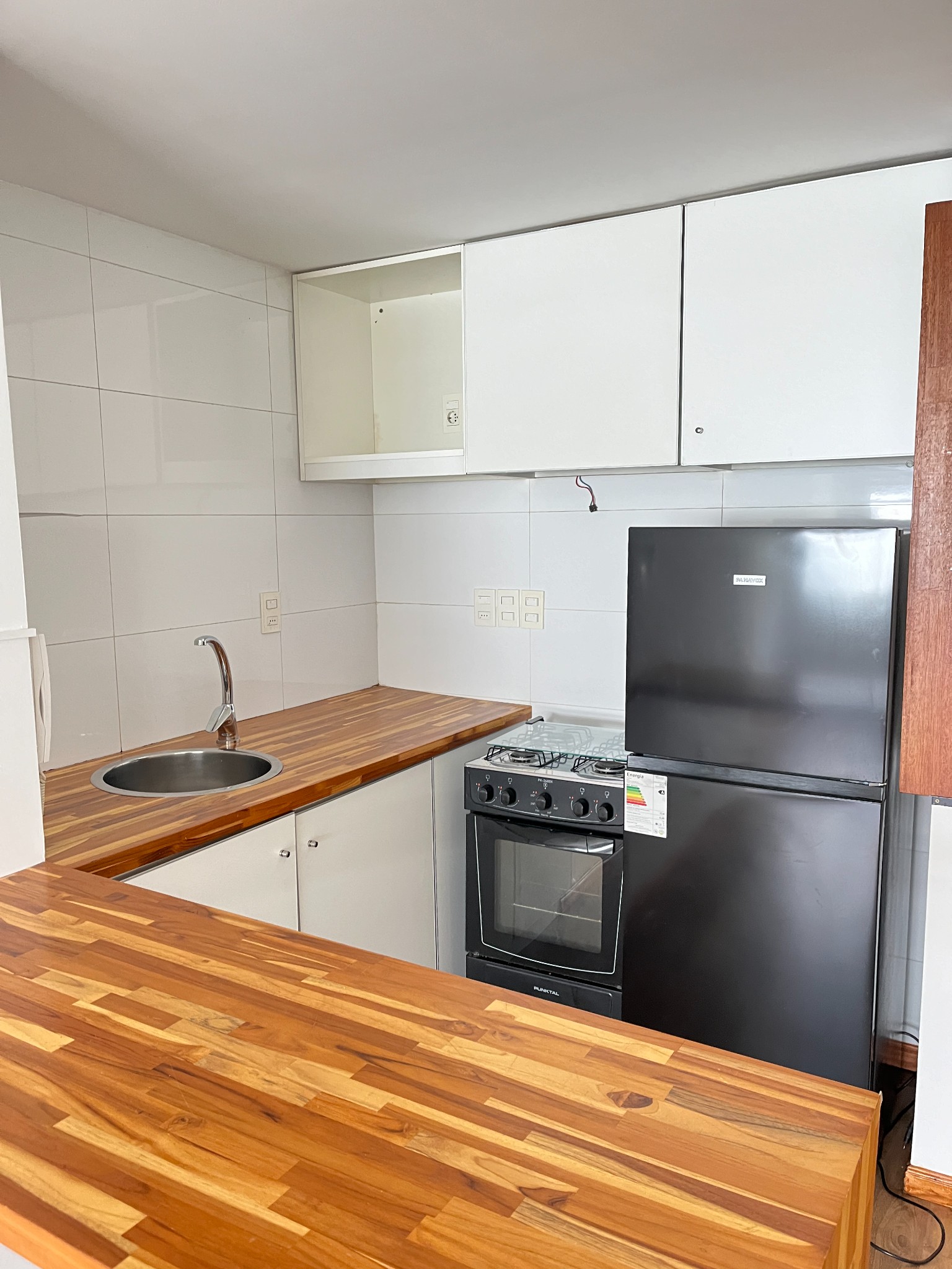ALQUILER APARTAMENTO PUNTA CARRETAS MONOAMBIENTE MODERNO  PLACARES AIRE AMENITIES · Foto 12