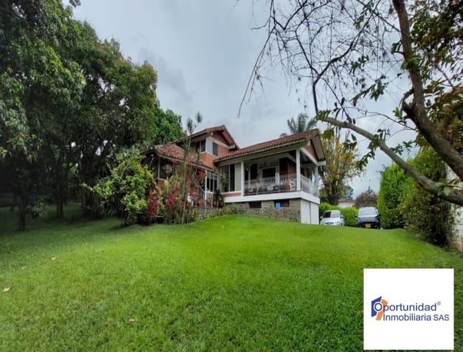 Casa en venta en Ciudad Jardin, Cali · foto 4 de 15