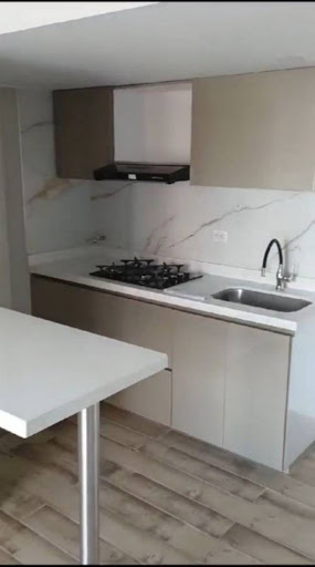 Apartamento en arriendo en El Vergel, Bogotá · foto 3 de 8