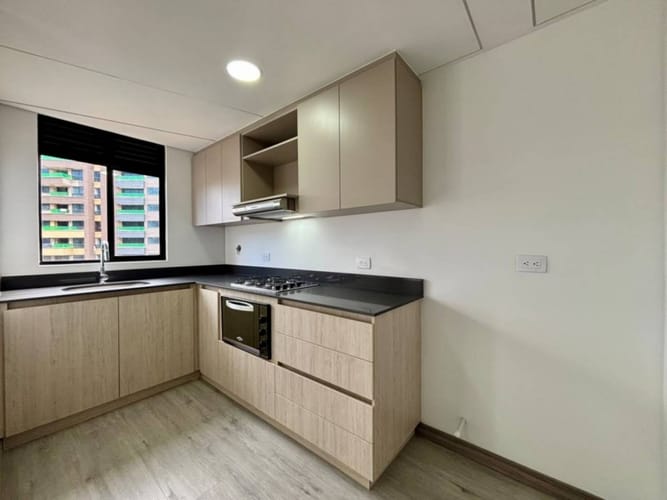Apartamento en venta en Las Palmas, Medellín · foto 2 de 17