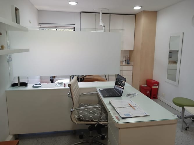 Consultorio en venta en El Poblado, Medellín, 30 m² · foto 3 de 11