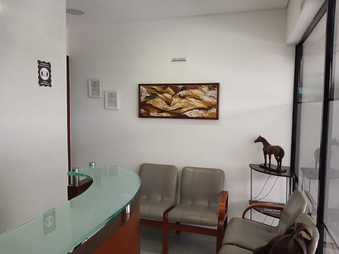 Consultorio en venta en El Poblado, Medellín, 30 m² · foto 8 de 11