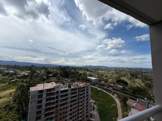 Apartamento de 3 alcobas en venta en Fontibon, Rionegro, 57 m² · foto 11 de 13