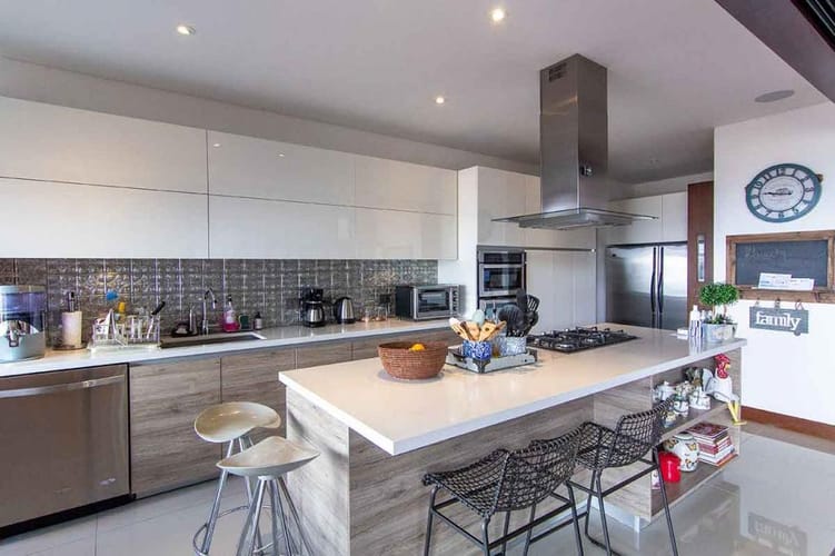 Apartamento de 4 alcobas en venta en Cerros De Los Alpes, Bogotá, 534 m² · foto 4 de 24
