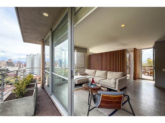 Apartamento de 1 alcoba en venta en Bosque Izquierdo, Bogotá, 56 m² · foto 5 de 21