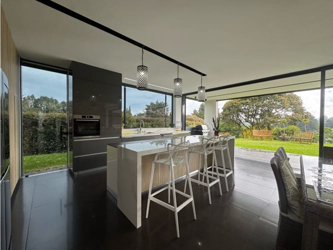 Casa de 3 alcobas en venta en Vía Las Palmas, Envigado, 450 m² · foto 13 de 24