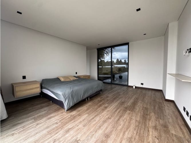 Casa de 3 alcobas en venta en Vía Las Palmas, Envigado, 450 m² · foto 21 de 24