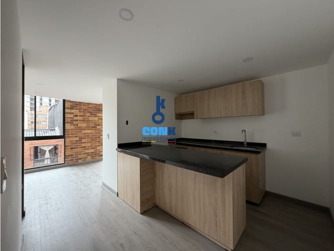 Apartaestudio en venta en Bella Suiza, Bogotá, 34 m² · foto 1 de 9