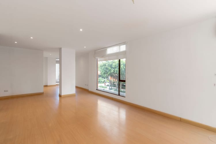 Apartamento de 3 alcobas en venta en El Virrey, Bogotá, 112 m² · foto 4 de 19