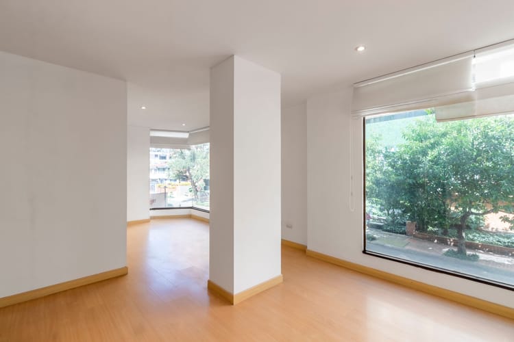 Apartamento de 3 alcobas en venta en El Virrey, Bogotá, 112 m² · foto 5 de 19
