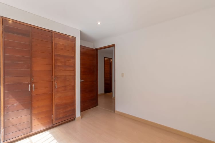 Apartamento de 3 alcobas en venta en El Virrey, Bogotá, 112 m² · foto 13 de 19
