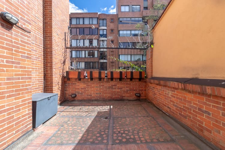 Apartamento de 3 alcobas en venta en El Virrey, Bogotá, 112 m² · foto 18 de 19