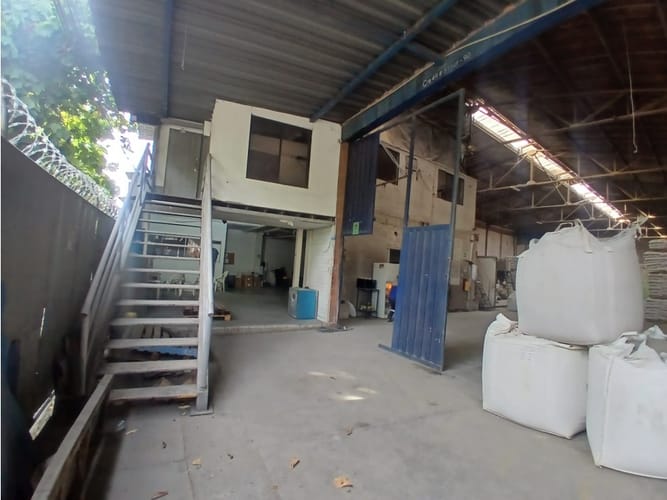 Bodega en arriendo en Monteazul, Sabaneta, 3041 m² · foto 4 de 6