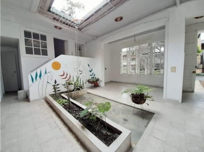 Casa de 3 alcobas en venta en Prado, Medellín, 250 m² · foto 2 de 14