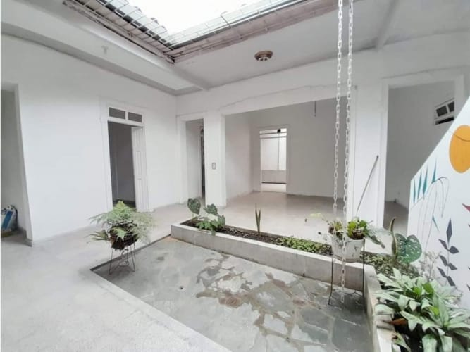 Casa de 3 alcobas en venta en Prado, Medellín, 250 m² · foto 3 de 14