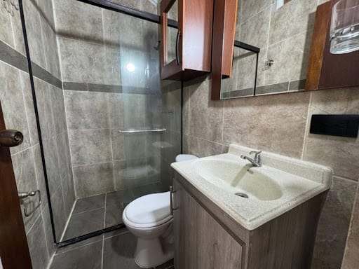 Casa de 3 alcobas en venta en Suramérica, La Estrella, 118 m² · foto 13 de 17