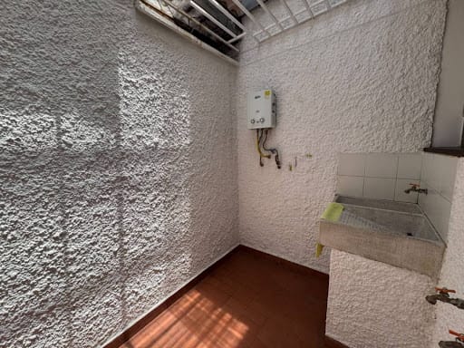 Casa de 3 alcobas en venta en Suramérica, La Estrella, 118 m² · foto 16 de 17