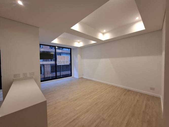 Apartamento de 2 alcobas en venta en Chicó Navarra, Bogotá, 80 m² · foto 3 de 24