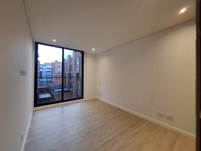 Apartamento de 2 alcobas en venta en Chicó Navarra, Bogotá, 80 m² · foto 16 de 24
