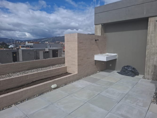 Apartamento de 2 alcobas en venta en Chicó Navarra, Bogotá, 80 m² · foto 21 de 24