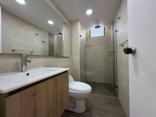 Apartamento en arriendo en El Portal, Envigado · foto 11 de 17