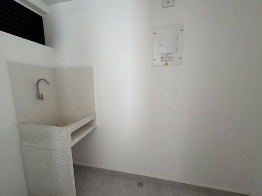 Apartamento de 2 alcobas en arriendo en Prados De Sabaneta, Sabaneta, 66 m² · foto 9 de 12