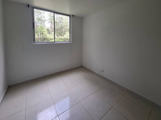 Apartamento de 3 alcobas en venta en Tesorero, Rionegro, 53 m² · foto 3 de 16