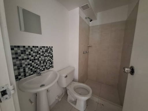 Apartamento de 3 alcobas en venta en Tesorero, Rionegro, 53 m² · foto 7 de 16