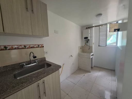 Apartamento de 3 alcobas en venta en Tesorero, Rionegro, 53 m² · foto 10 de 16