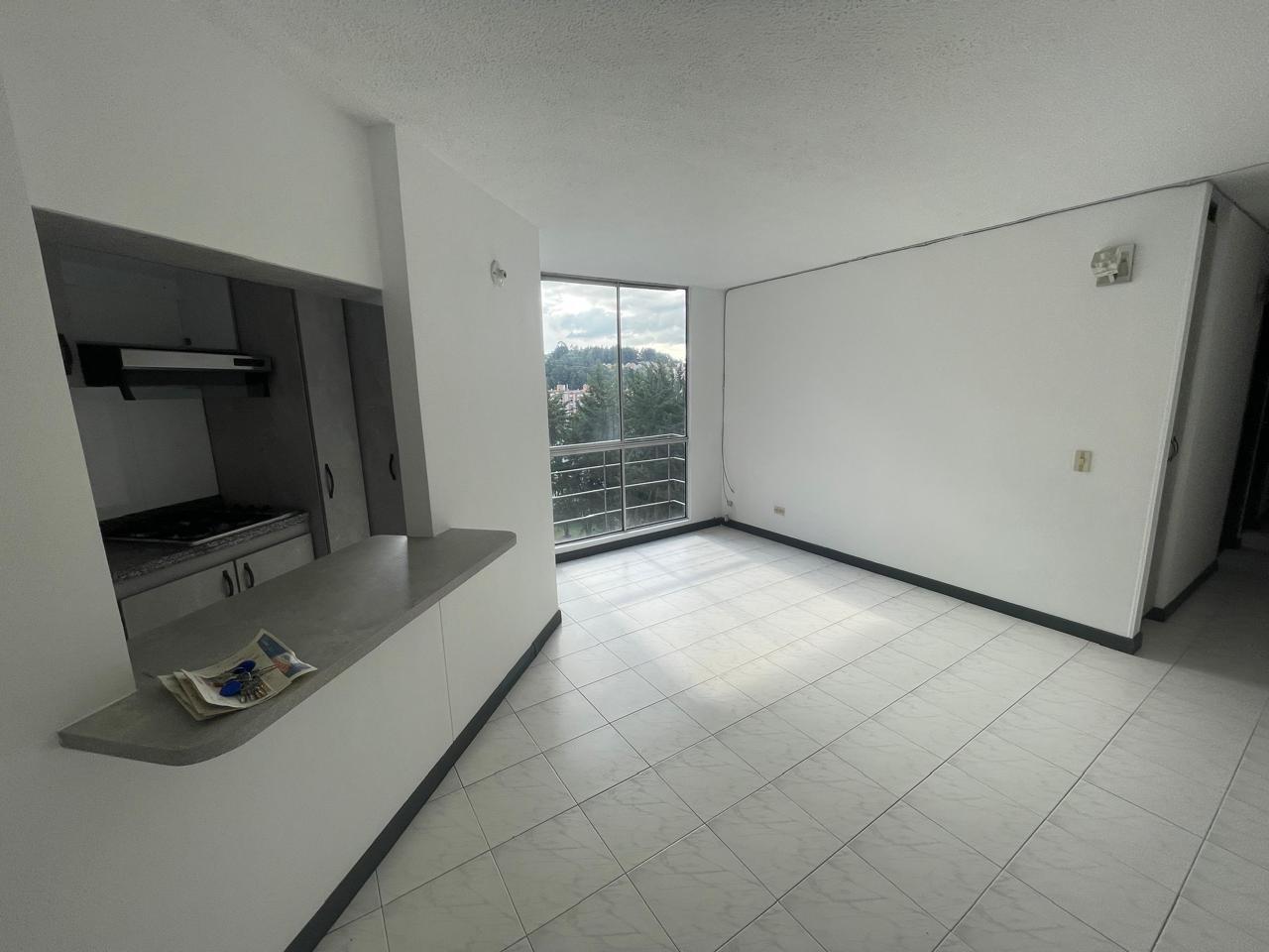 Apartamento en venta en Portales Del Norte, Bogotá · foto 2 de 13