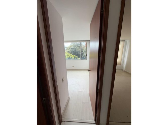 Apartamento de 3 alcobas en venta en Colina Campestre, Bogotá, 103 m² · foto 17 de 24