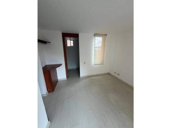 Apartamento de 3 alcobas en venta en Colina Campestre, Bogotá, 103 m² · foto 19 de 24