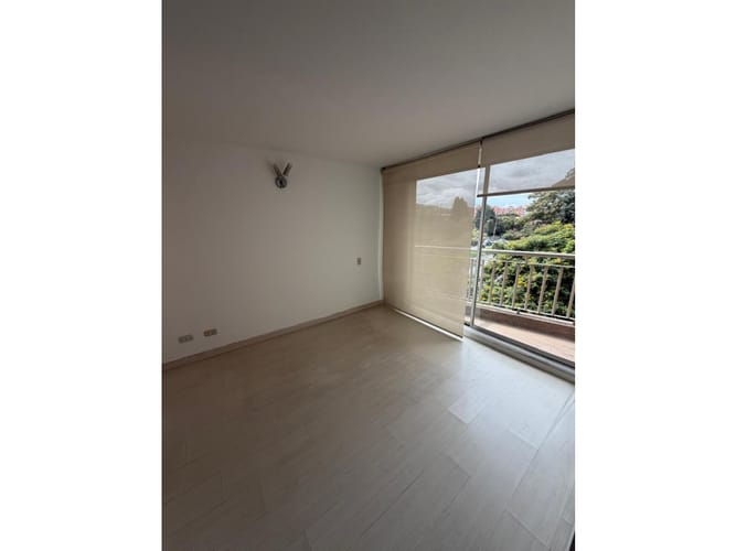 Apartamento de 3 alcobas en venta en Colina Campestre, Bogotá, 103 m² · foto 23 de 24