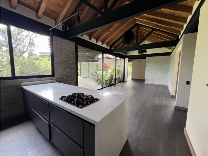 Casa de 4 alcobas en venta en Pantanillo, El Retiro, 223 m² · foto 5 de 24