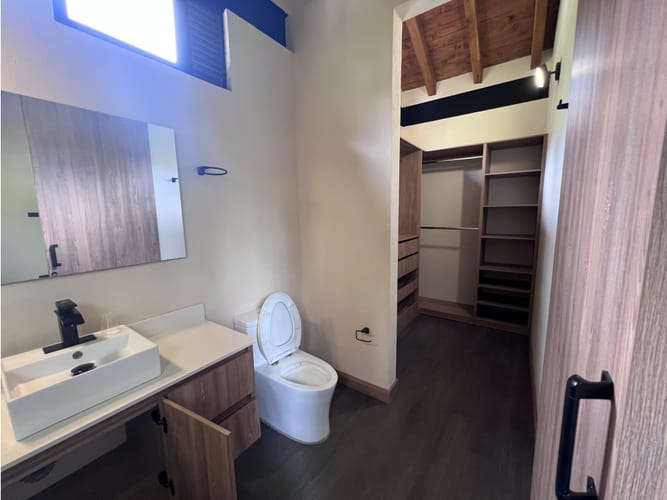 Casa de 4 alcobas en venta en Pantanillo, El Retiro, 223 m² · foto 21 de 24