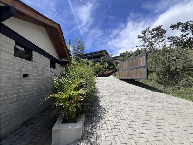 Casa de 4 alcobas en venta en Pantanillo, El Retiro, 223 m² · foto 23 de 24