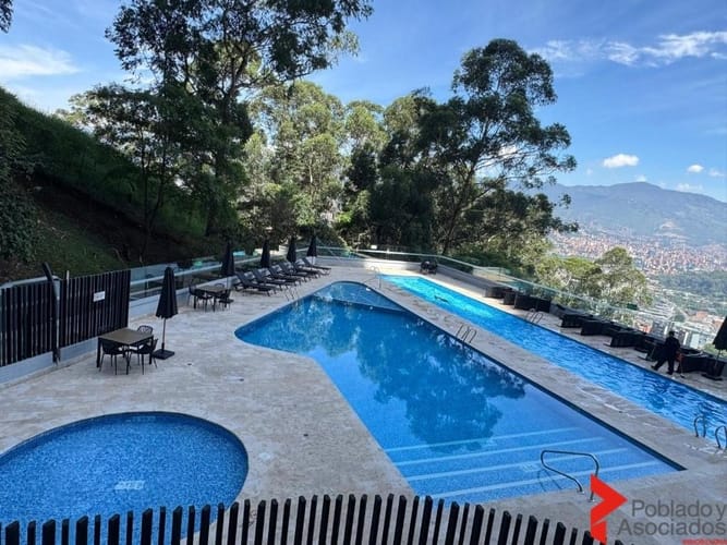 Apartamento de 3 alcobas en venta en Las Palmas, Medellín, 111 m² · foto 4 de 24