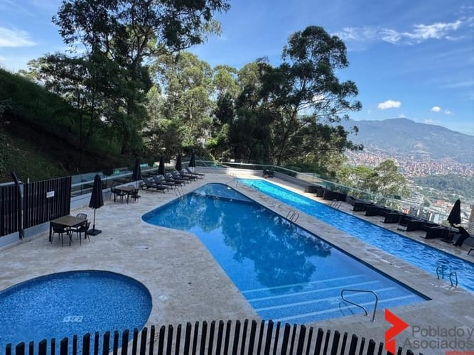 Apartamento de 3 alcobas en venta en Las Palmas, Medellín, 111 m² · foto 6 de 24