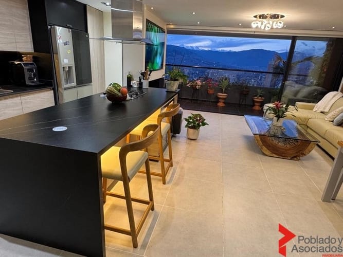 Apartamento de 3 alcobas en venta en Las Palmas, Medellín, 111 m² · foto 11 de 24
