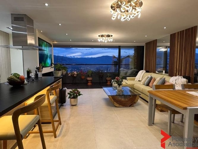 Apartamento de 3 alcobas en venta en Las Palmas, Medellín, 111 m² · foto 14 de 24
