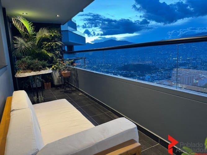 Apartamento de 3 alcobas en venta en Las Palmas, Medellín, 111 m² · foto 20 de 24