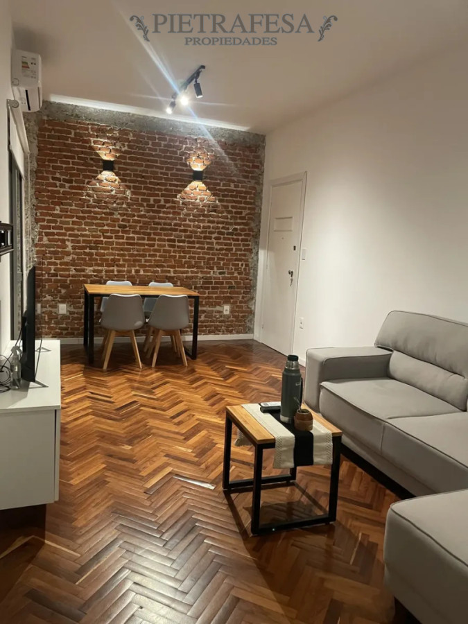 Apartamento en alquiler, 2 dormitorios, 1 baño, patio. Pocitos. · Foto 12