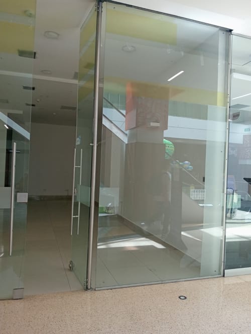 Local en arriendo en El Poblado, Medellín, 50 m² · foto 8 de 11
