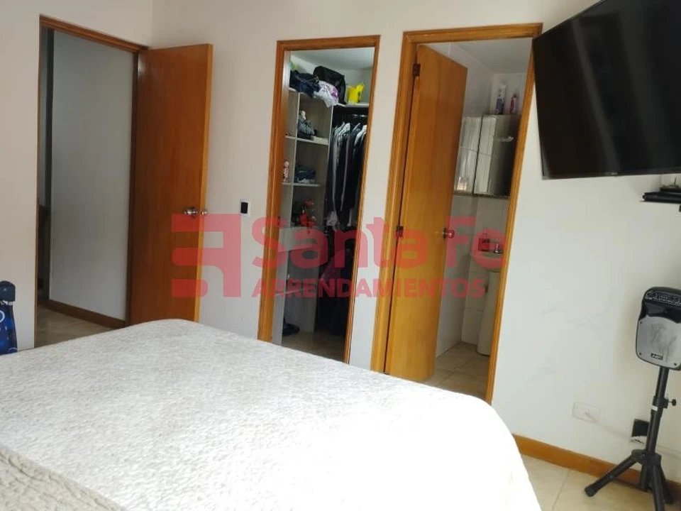 Apartamento en venta en La America, Medellín · foto 10 de 10
