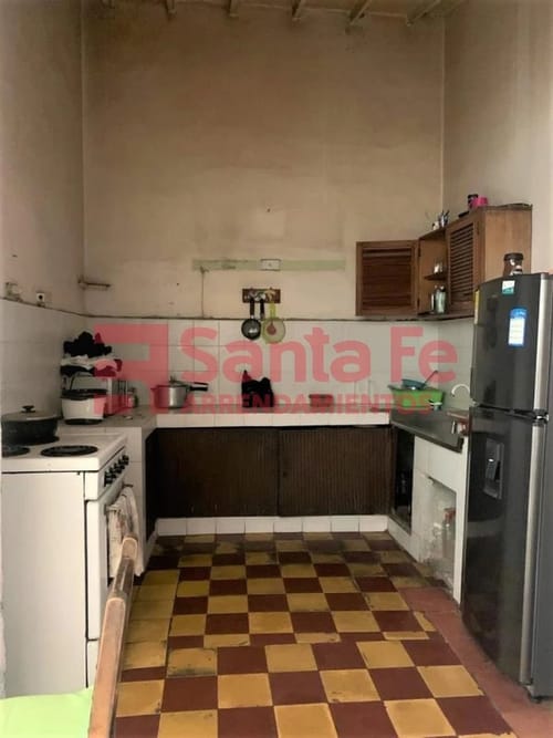 Casa de 5 alcobas en venta en La America, Medellín, 264 m² · foto 6 de 10