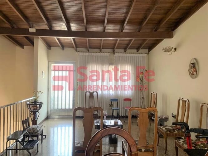 Casa de 5 alcobas en venta en La America, Medellín, 202 m² · foto 3 de 10