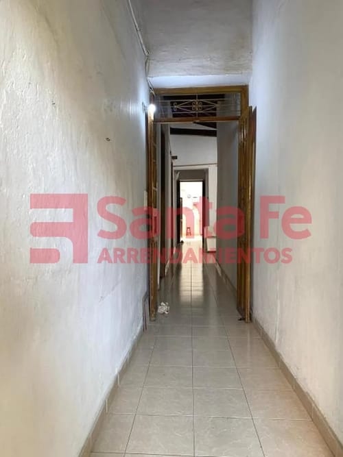 Casa de 4 alcobas en venta en La America, Medellín · foto 5 de 10
