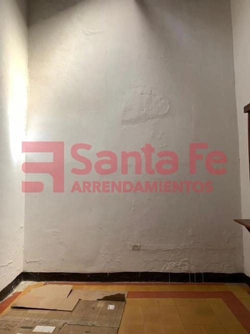 Casa de 4 alcobas en venta en La America, Medellín · foto 7 de 10