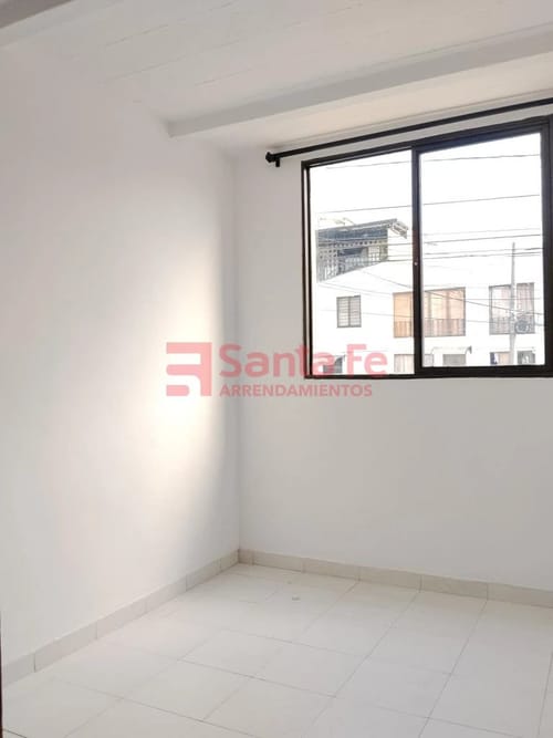 Apartamento de 3 alcobas en arriendo en Rodeo Alto, Medellín, 125 m² · foto 9 de 10